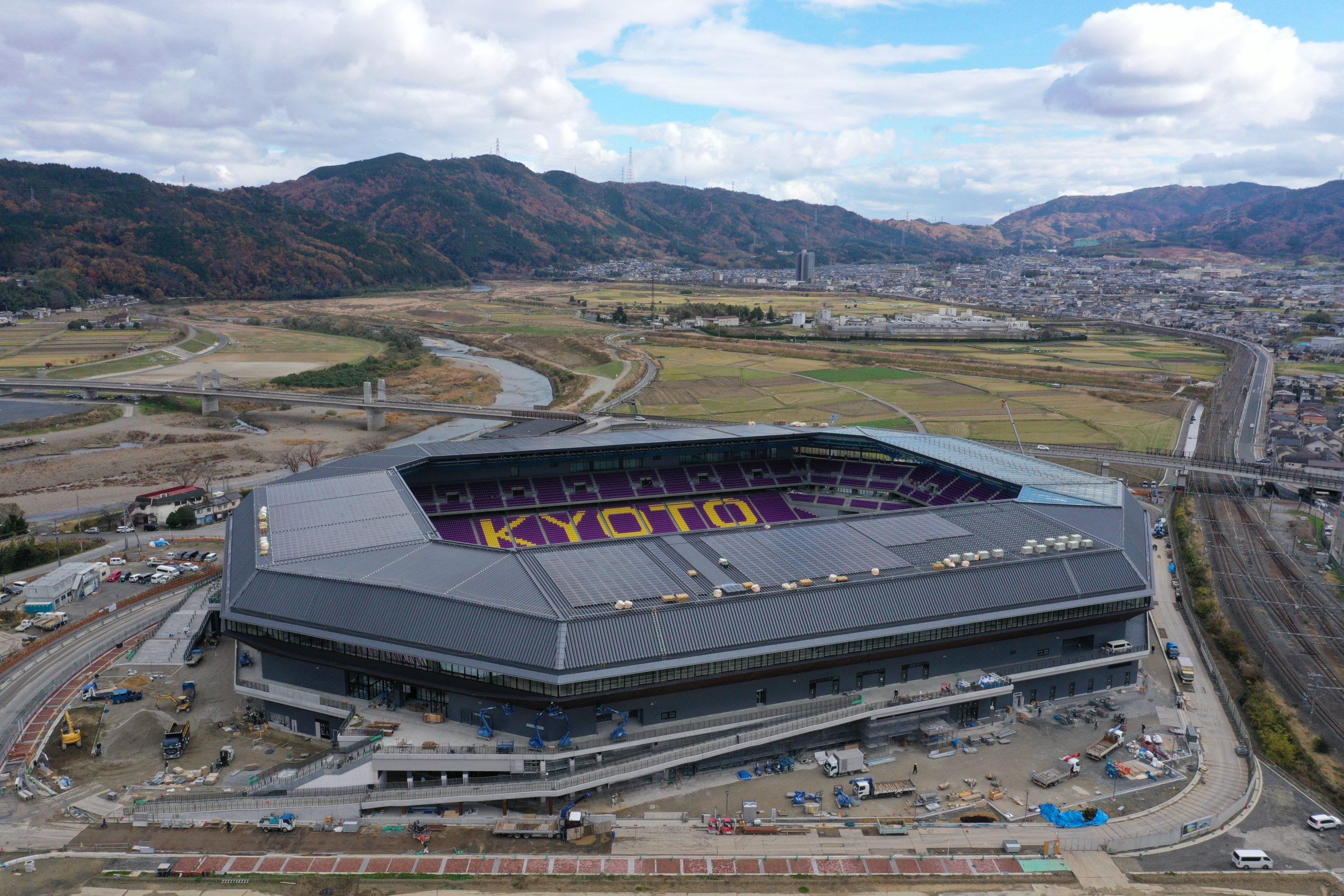 亀岡に京都スタジアム完成 新たなスポーツの拠点に 立命館大学新聞社