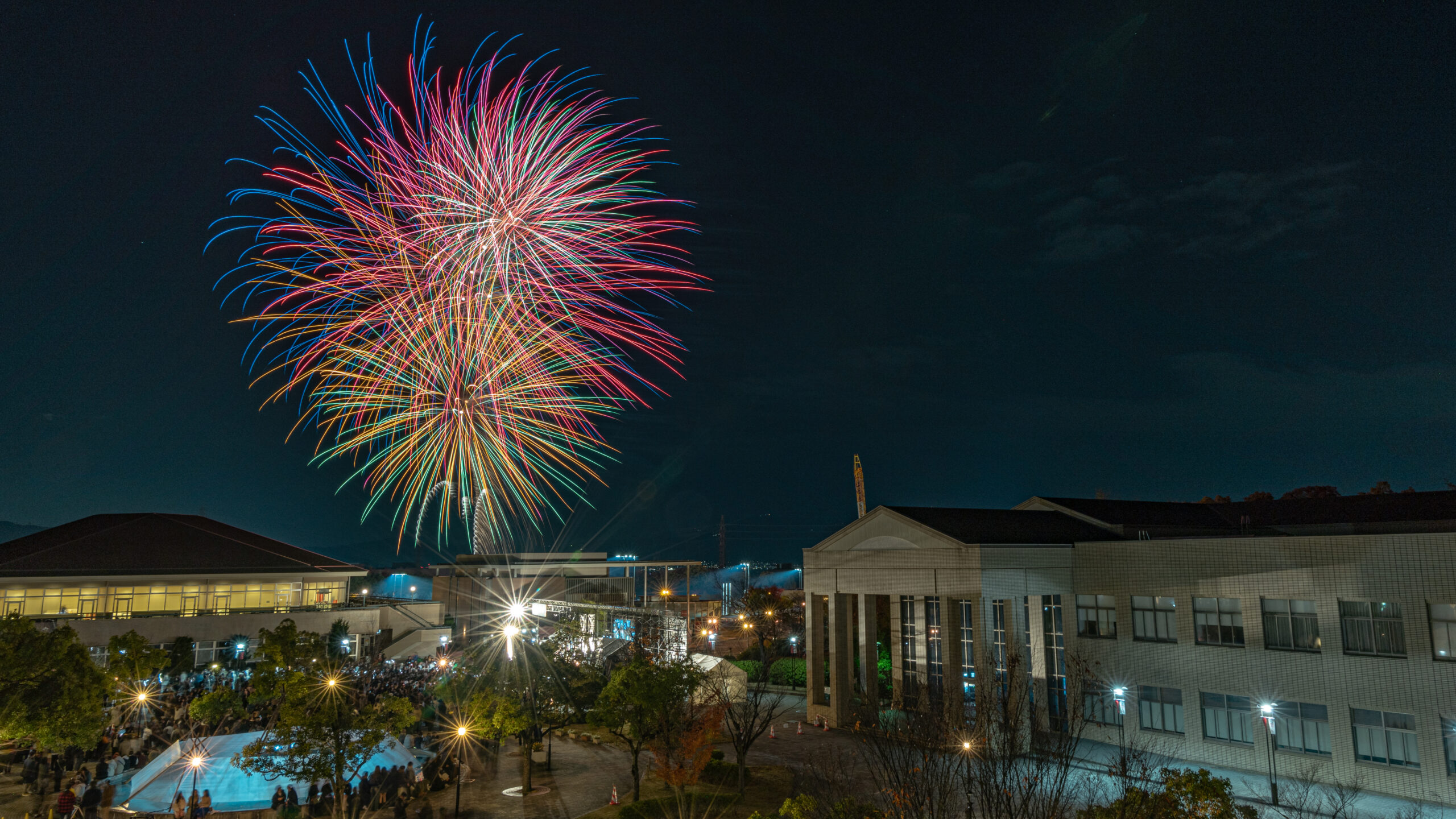お値下げしました★立命館大学　卒業記念品　ツインペンスタンド お値下げしました☆立命館大学 卒業記念品 ツインペンスタンド お